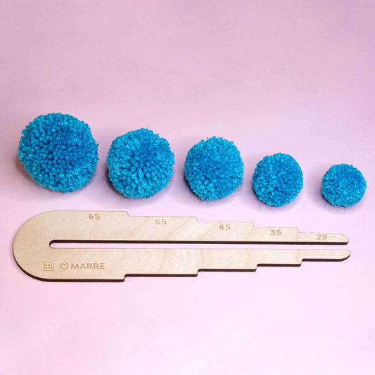 5 in 1 Pom Pom Maker